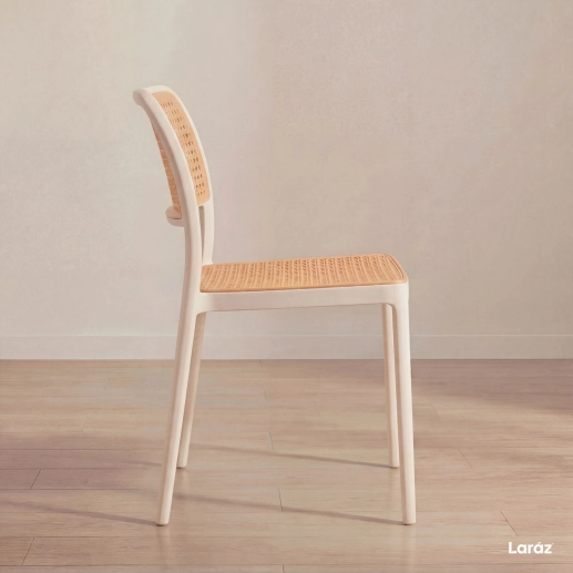 Produto Cadeira de jantar Maya com design moderno e assento confortável - Branco