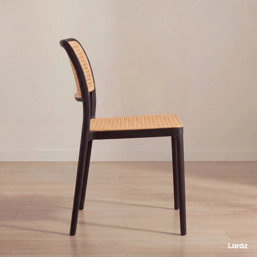 Produto Kit 6 Cadeiras de jantar Maya com design moderno e assento confortável - Preto