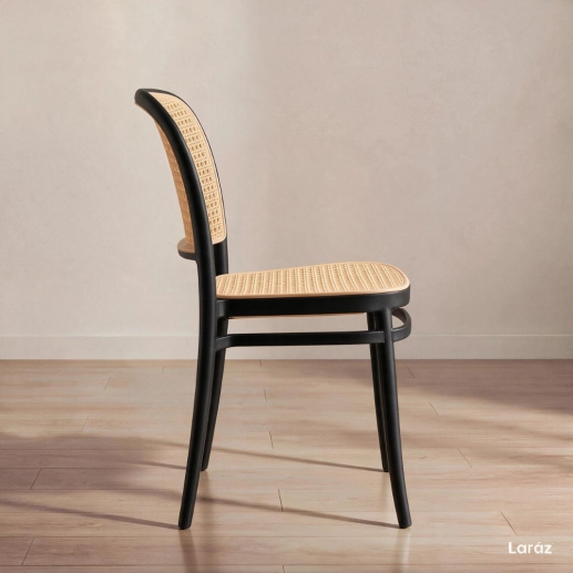 Produto Kit 8 Cadeiras de jantar Amis Lola com design moderno e assento confortável - Preto