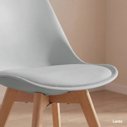 Kit 8 Cadeiras de jantar Leda com assento estofado e design moderno - Cinza claro Produto Kit 8 Cadeiras de jantar Leda com assento estofado e design moderno - Cinza claro