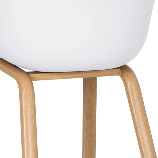 Produto Cadeira de jantar Cassia com design moderno e assento confortável – Branco